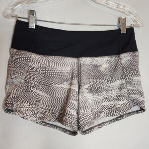 Lululemon Run Times Short II 4" Swerve Vapor Metal Grey Black Size 4